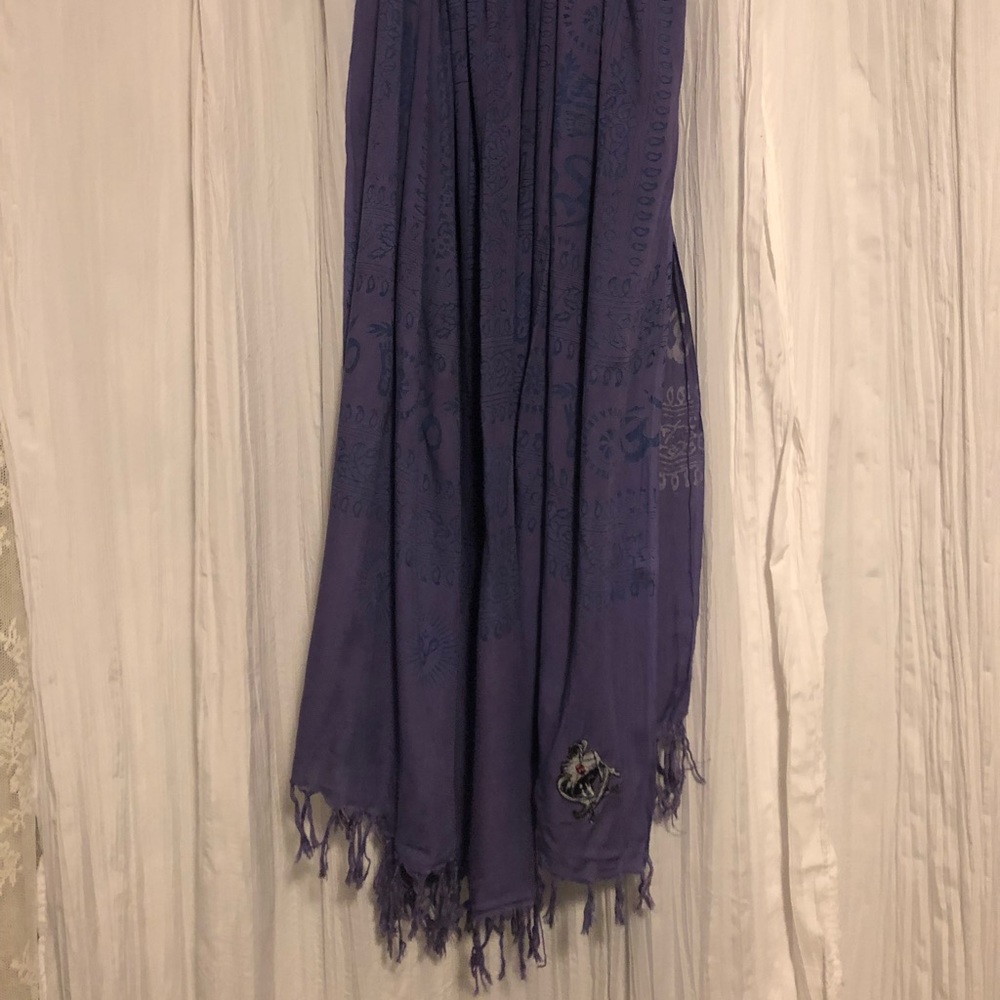 Sir Alistair Rai “Truth” Scarf/Wrap